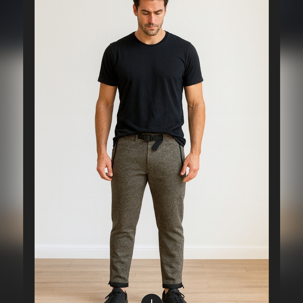 Abercrombie & Fitch Men's Olive Green Joggers Tapered Leg and Elastic Waistband